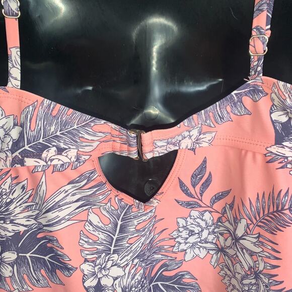 Motherhood Maternity Tankini Top, XL Pink and Blue Pre-Loved - Picture 3 of 6